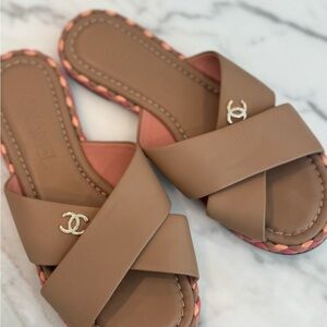 🩷 CHANEL Braided lambskin Mule Slides Nude Pink Gold 36 6 Great Condition! 🩷
